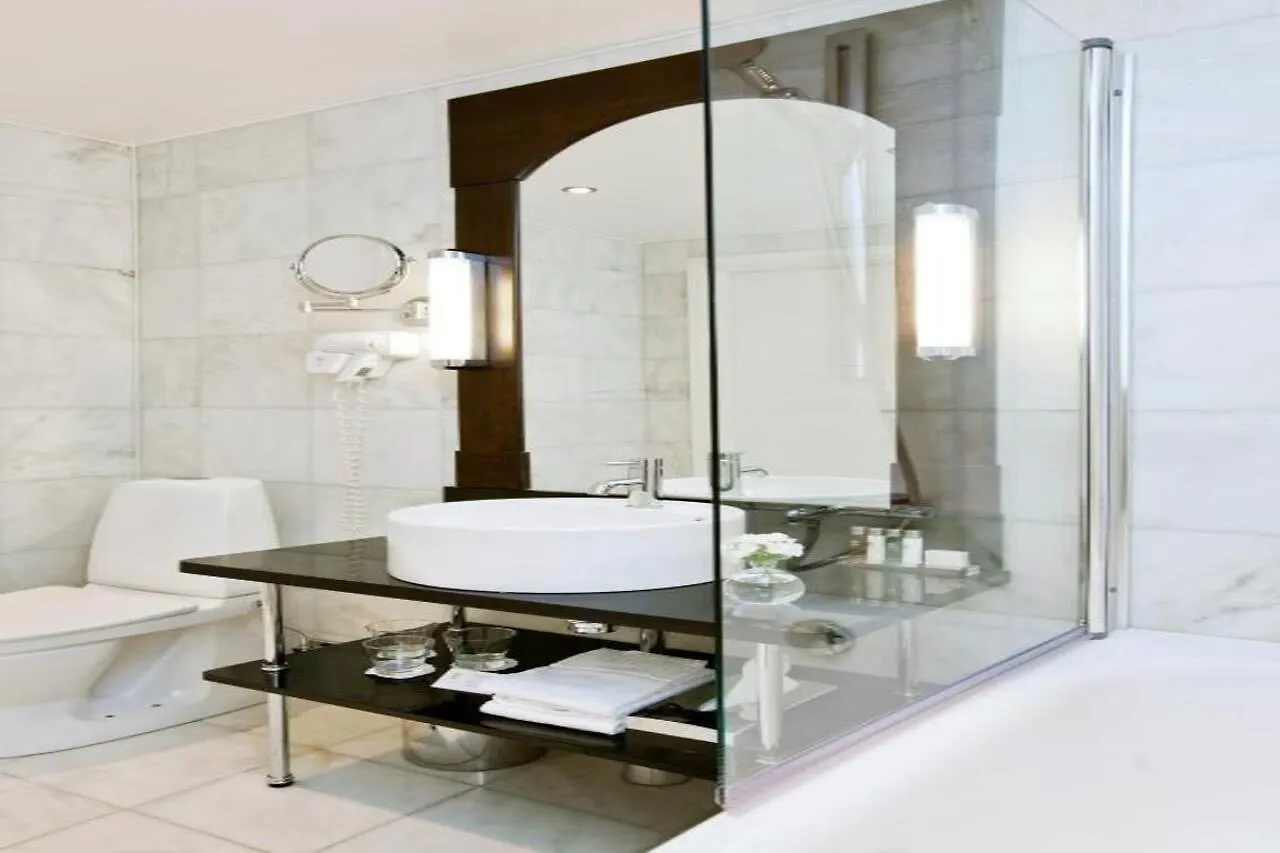 Elite Hotel Arcadia Stockholm 4*,